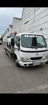 Toyota Zu verkaufen Abschleppwagen Transporter To... - : Transporter Verkauf