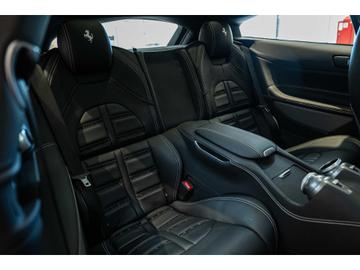 صورة مصغرة 16 لـ 2018 Ferrari GTC4LUSSO