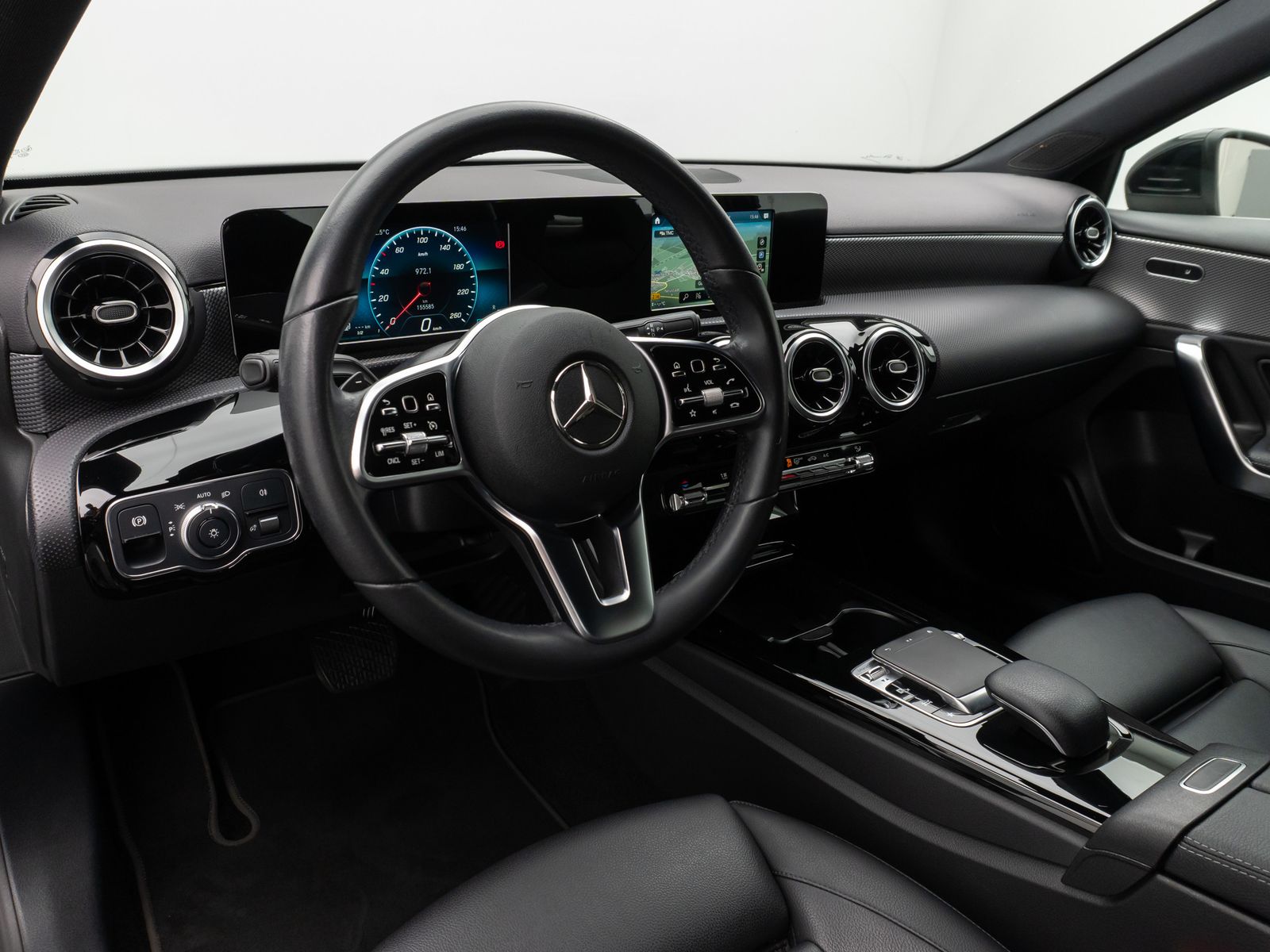 Fahrzeugabbildung Mercedes-Benz A 200 Navi PDC LED Sitzhzg Tempomat Sport 8fach