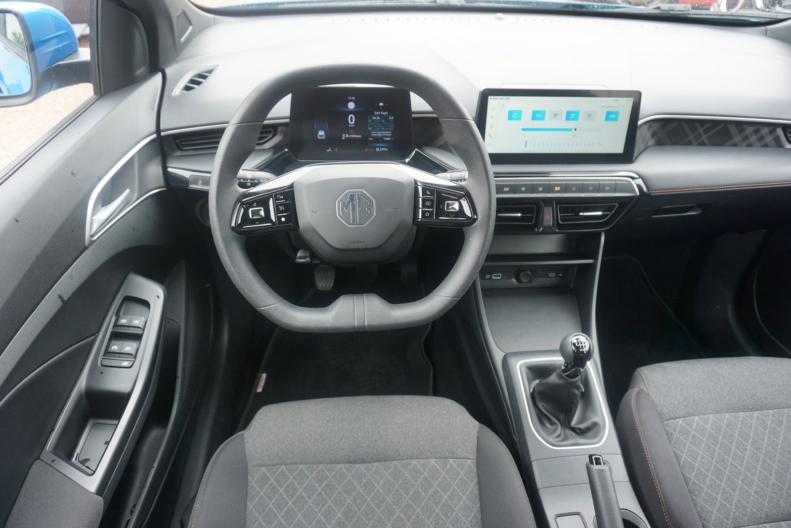 MG3