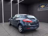 Renault Megane 1.3 TCe Paris PDC NAVI TEMPO KLIMA SHZ - gebrauchte Renault Megane aus dem Jahr 2014