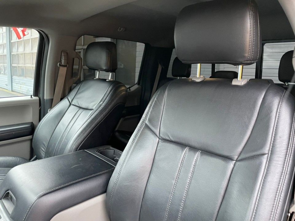 Fahrzeugabbildung Ford F 150 Supercrew V8 5.0 Leder 4x4
