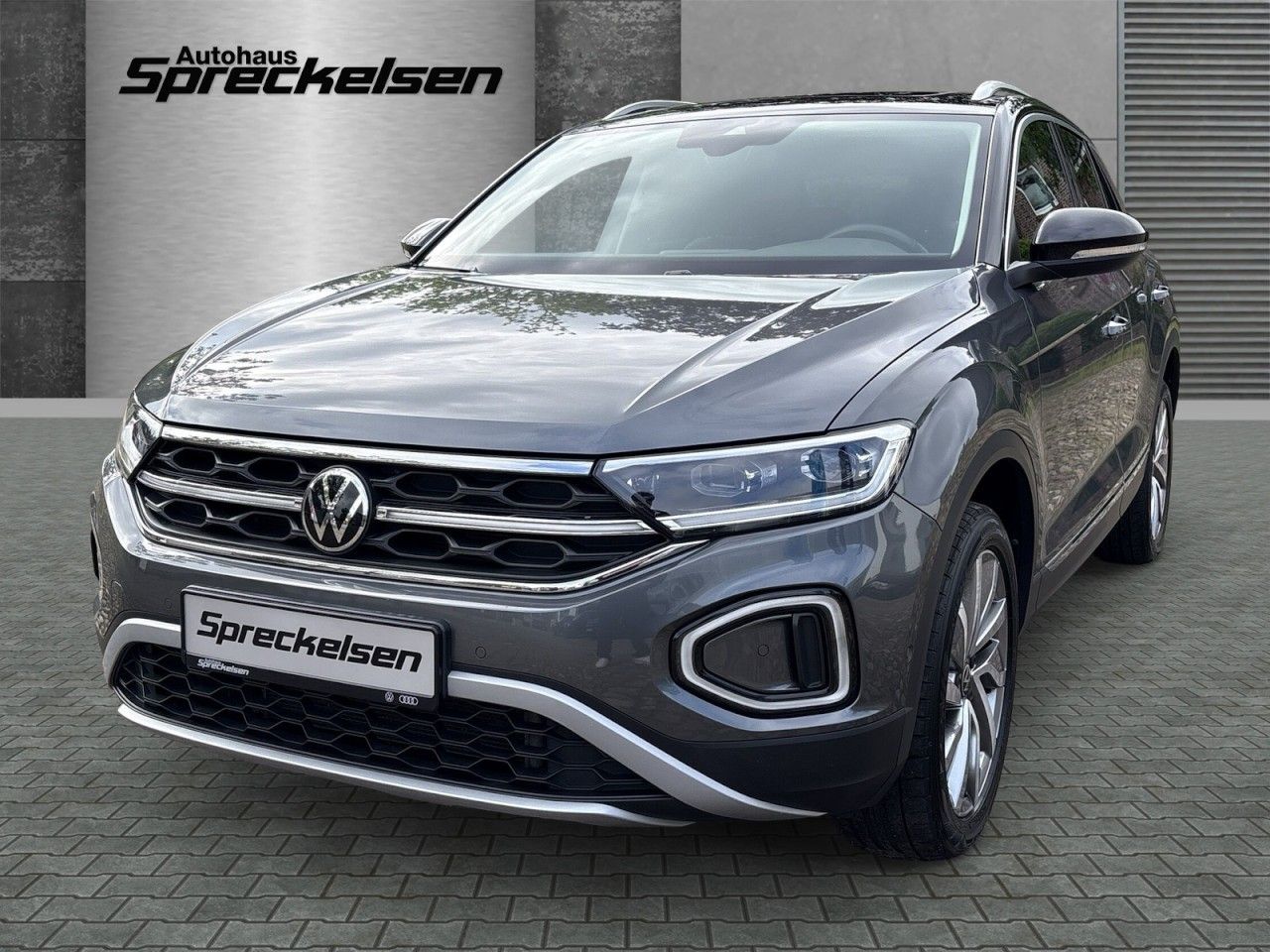 Volkswagen T-Roc 1.5 TSI Style Automatik Navi AHK Pano Rück foto 1