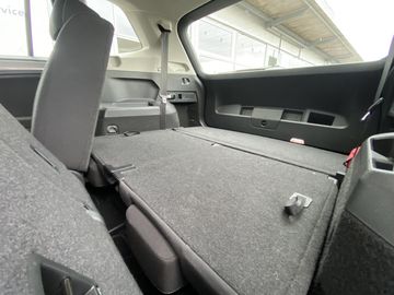 Volkswagen Tiguan Allspace - 10