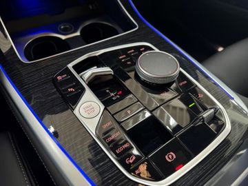 BMW X7 - 9