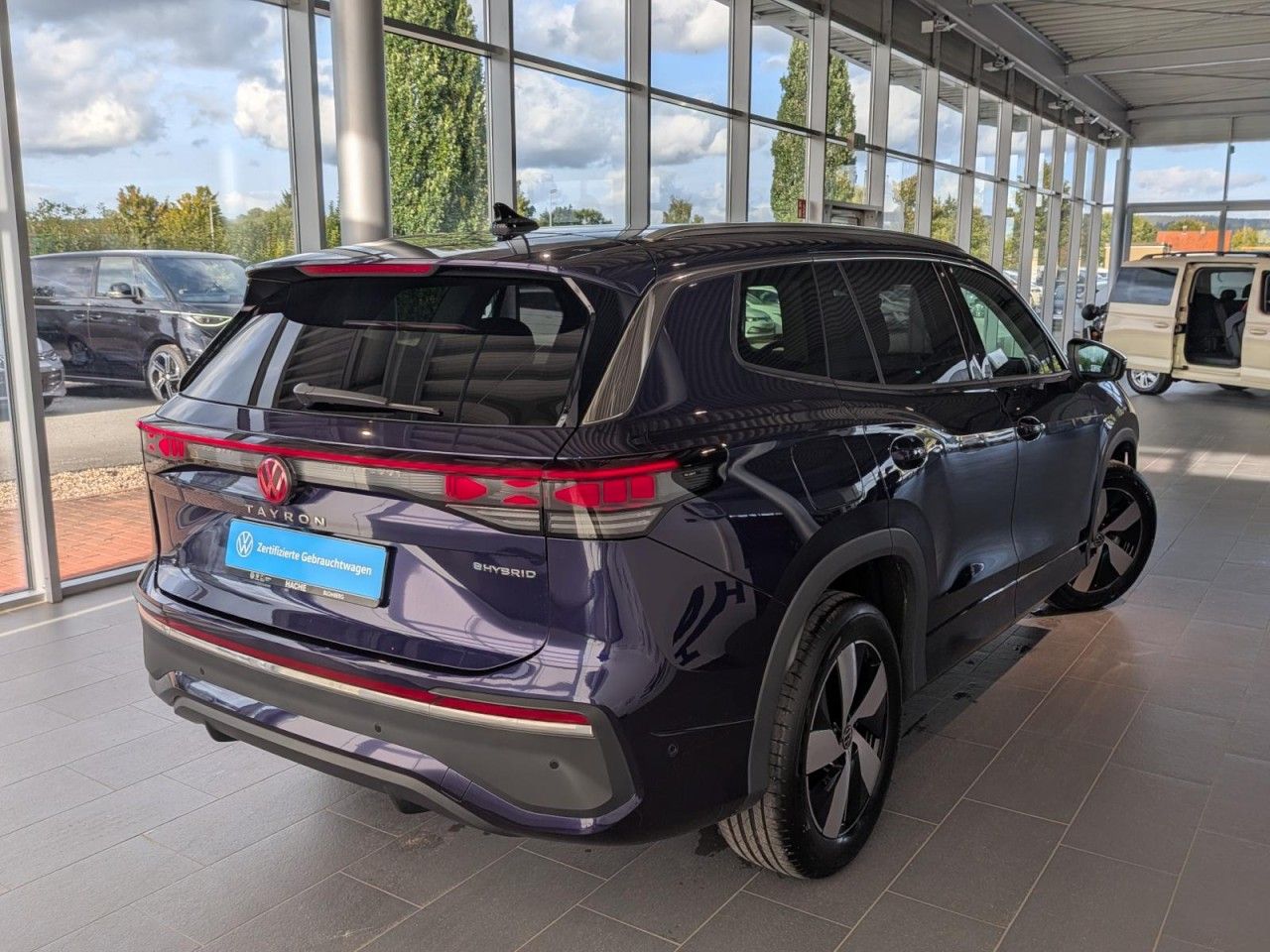Volkswagen Tayron Elegance 1.5 TSI eHybrid DSG NAVI KAMERA foto 3