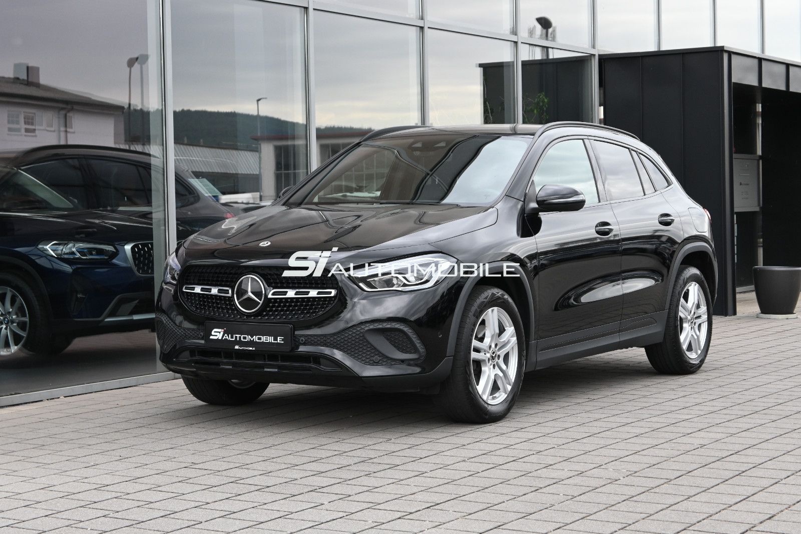 Fahrzeugabbildung Mercedes-Benz GLA 200 d 4MAT. Progressive °NIGHT°ACC°AHK°STHZ°
