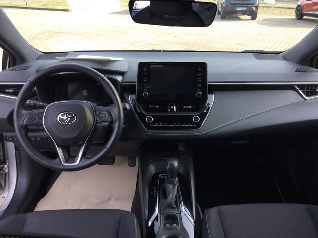 Corolla 1.8 Hybrid Team D PDC SHZ KAMERA ACC LED