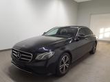 Mercedes-Benz E220d Limousine Standhzg+Navi+LED+Ambiente - gebrauchte Mercedes-Benz E 220 aus dem Jahr 2020
