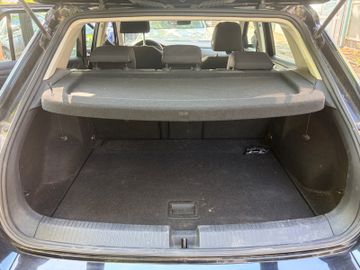 Volkswagen T-Roc - 9