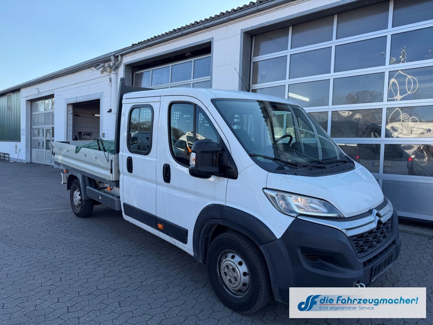 Fahrzeugabbildung Citroën Jumper Pritsche Doka 35 L3 Heavy Motorschaden HD