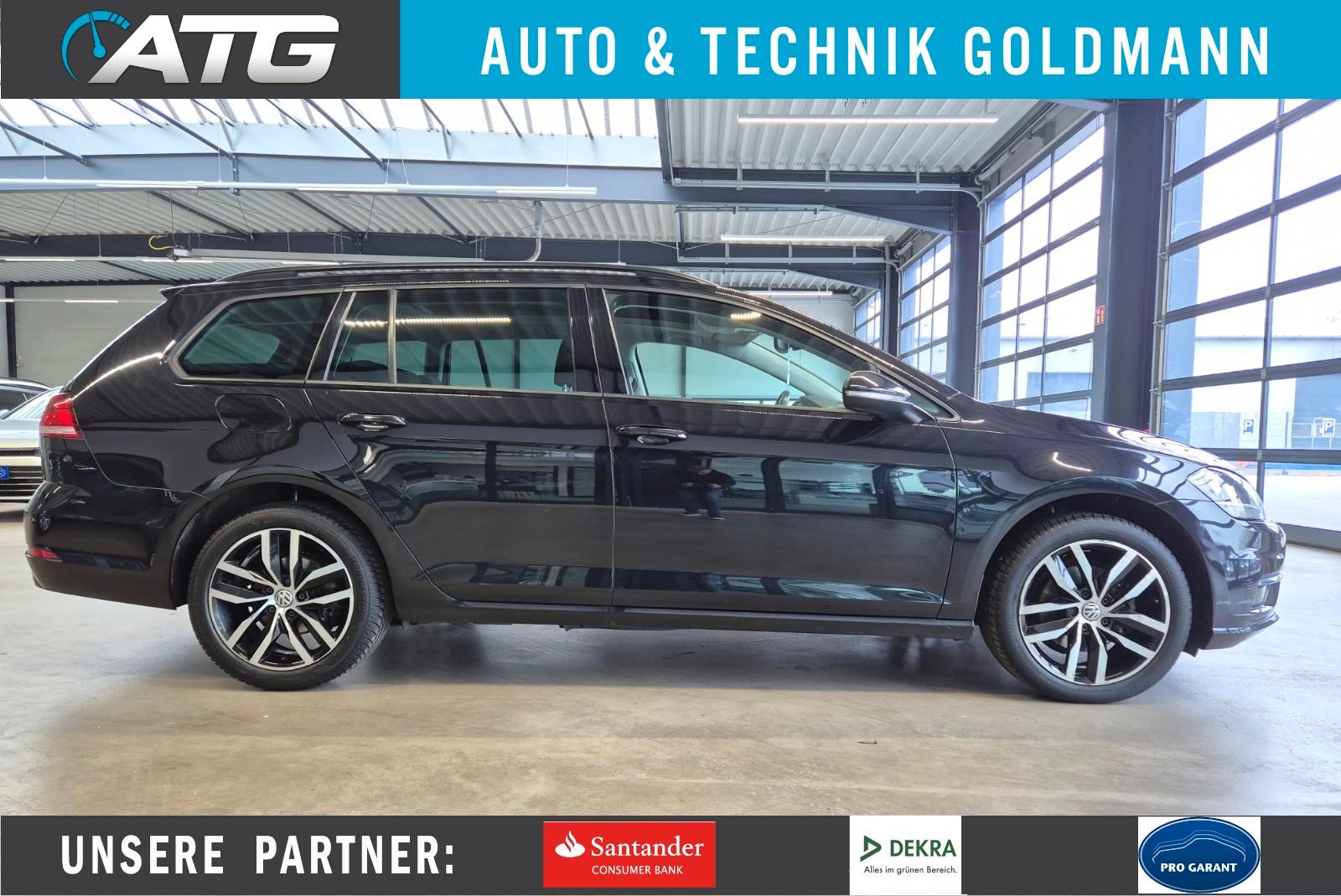 Volkswagen GOLF VII VARIANT COMFORTLINE NAVI SHZ CAMERA ACC