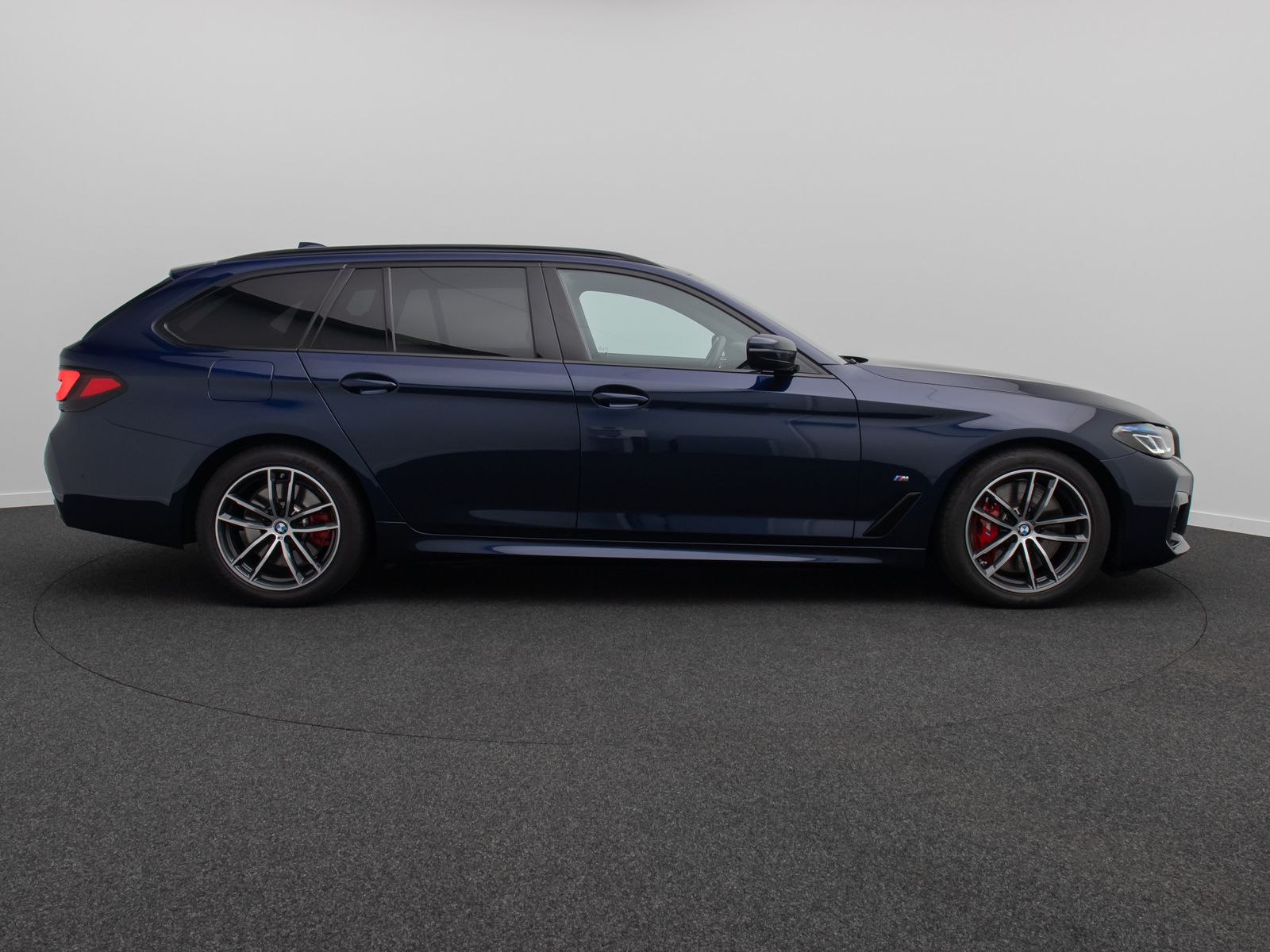 Fahrzeugabbildung BMW 540d xD M Sport Pro Kamera Laser HUD H/K Komfort