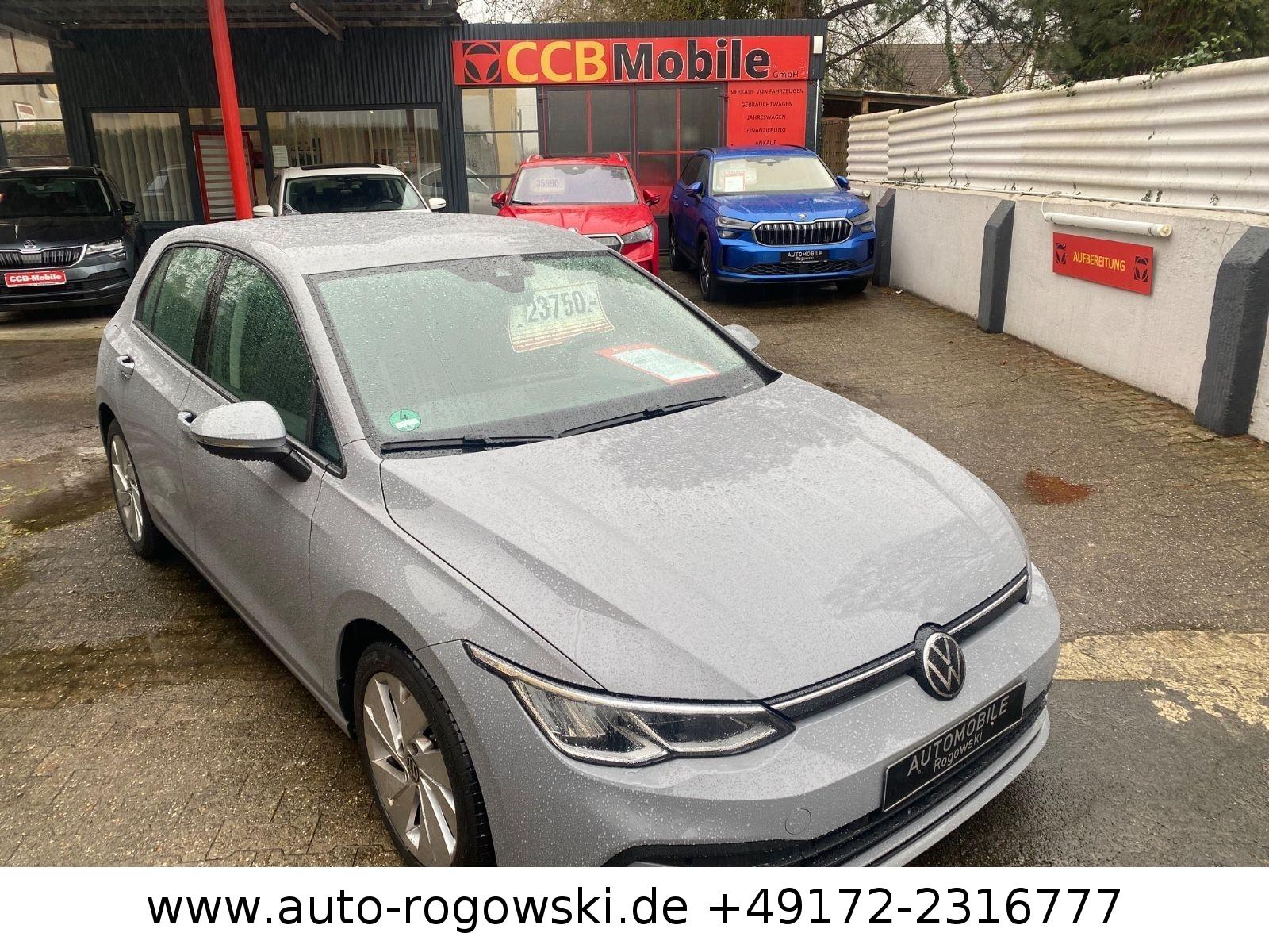 Volkswagen Golf VIII Lim. Life 2.0 TDI  DSG ACC StandHeizun