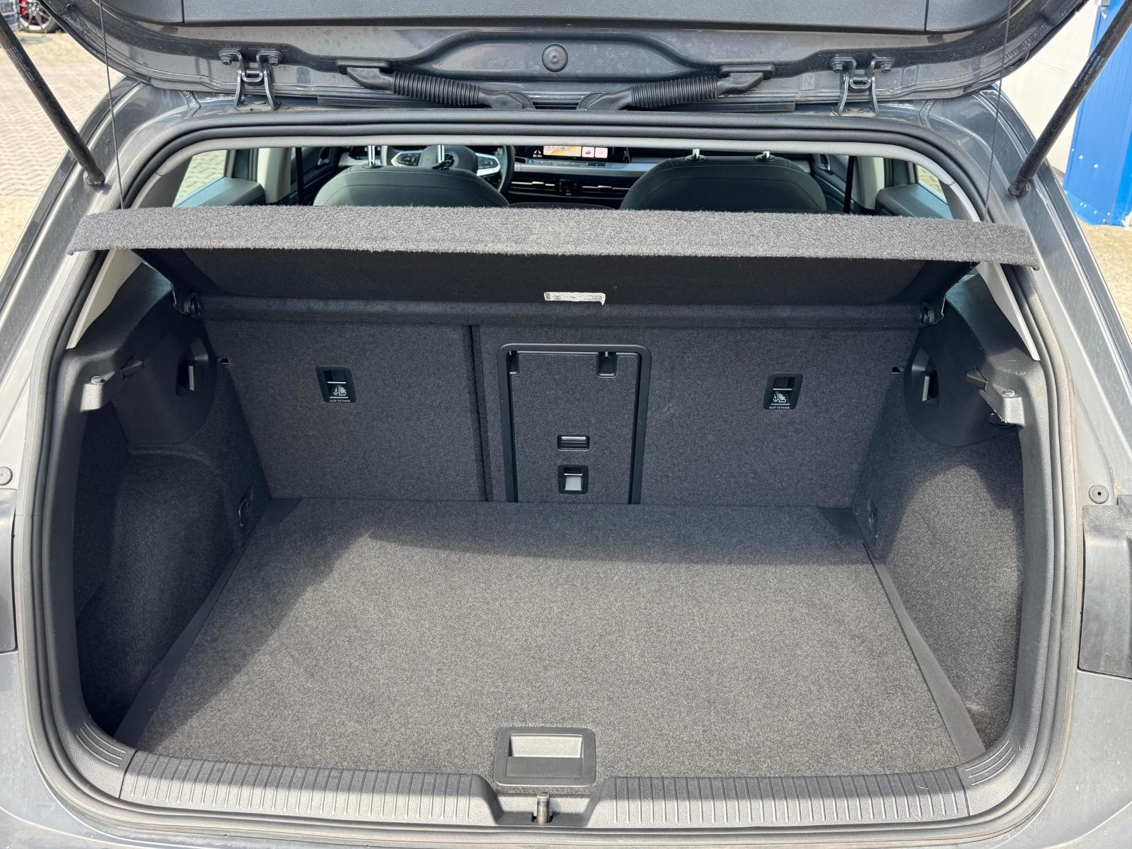 Volkswagen Golf VIII Lim. Style 1.Hd 8f. Nav DAB LED Massag, миниатюра 21