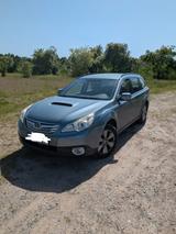 Subaru Outback 2.0D Active Active - gebrauchte Subaru Outback aus dem Jahr 2010
