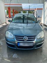 Volkswagen Auto Vw jatta - gebrauchte VW Jetta aus dem Jahr 2005