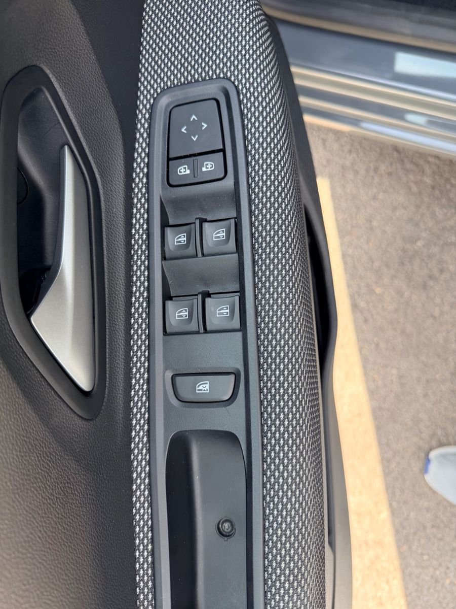 Fahrzeugabbildung Dacia Sandero III Expression "AUTOMATIK"