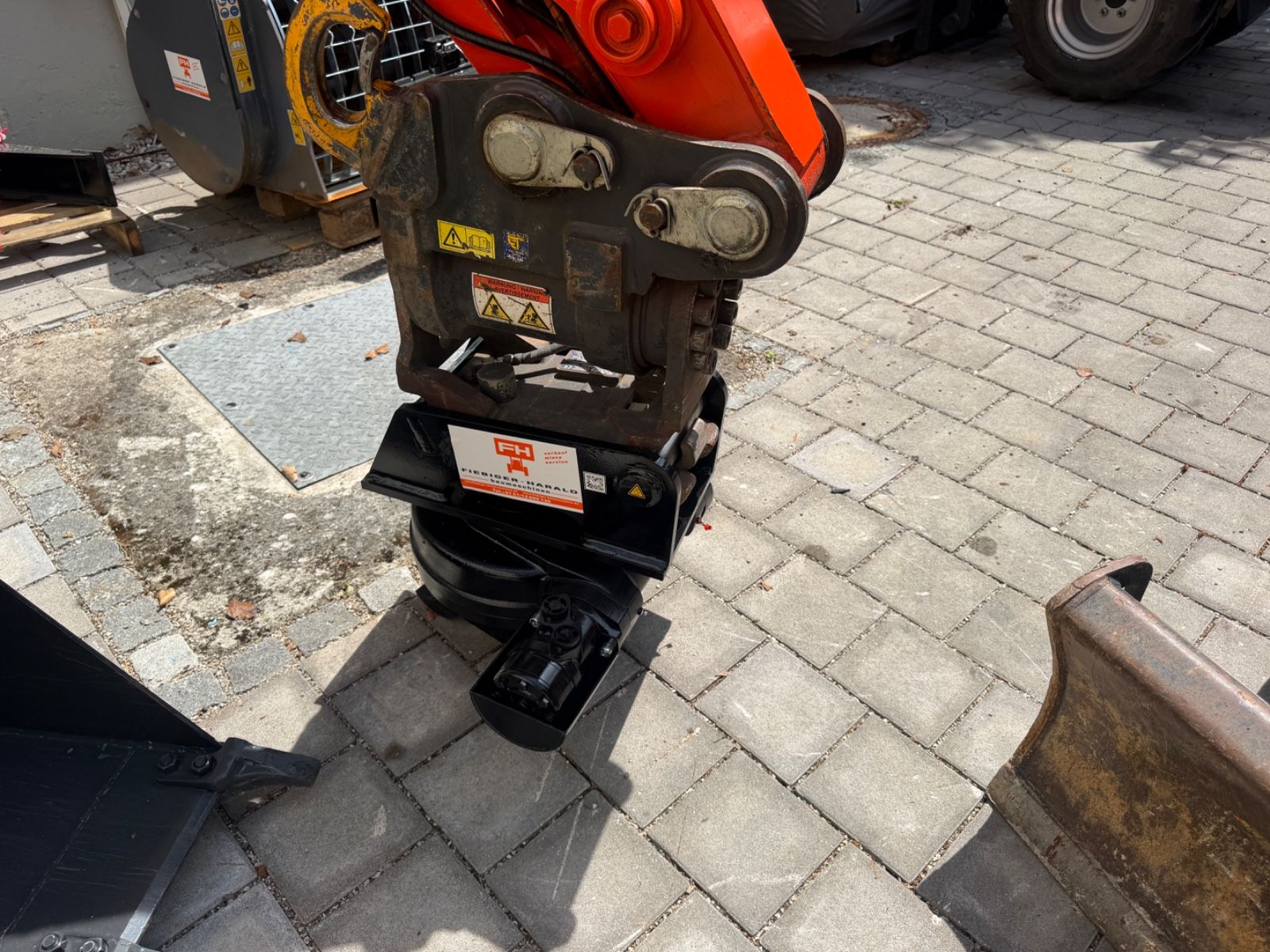 Fahrzeugabbildung Kubota KX060-5 Powertilt und Sandwich - Rotor mit MS 03