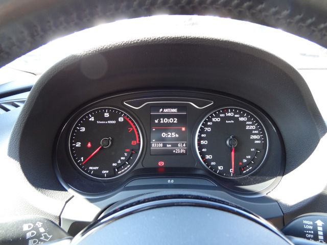 Fahrzeugabbildung Audi A3 ambition/S-Line/150PS/19-Zoll/B&O/PDC/SitzH/