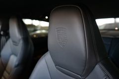 PORSCHE Cayenne GTS Coupe | Leichtbau Sport-Paket Carbon PORSCHE Cayenne GTS Coupe | Leichtbau Sport-Paket Carbon