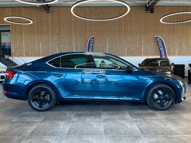 Skoda Superb Lim. L&K *Pano*Xenon*Kamera*
