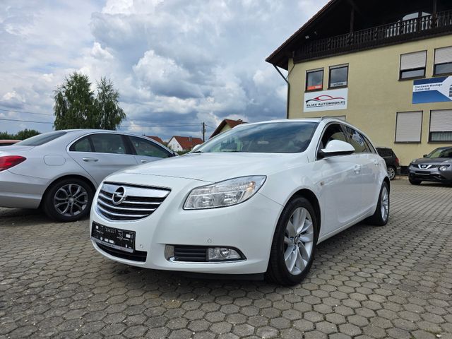 Opel Insignia A Sports Tourer Sport / TÜV Neu