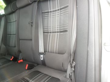 Volkswagen Tiguan - 10