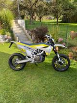 Husqvarna 701 Supermoto  - HUSQVARNA 701 SUPERMOTO