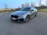 BMW 530d A - HUD HARMAN KEYLESS GARANTIE 