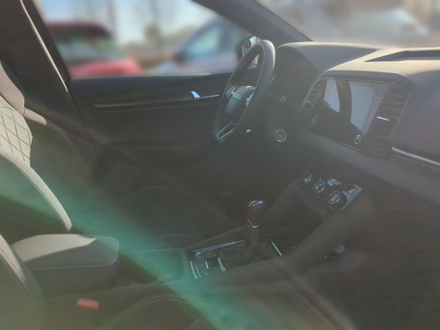 Fahrzeugabbildung SKODA Karoq 1.5 TSI Sportline AHK NAVI KAMERA