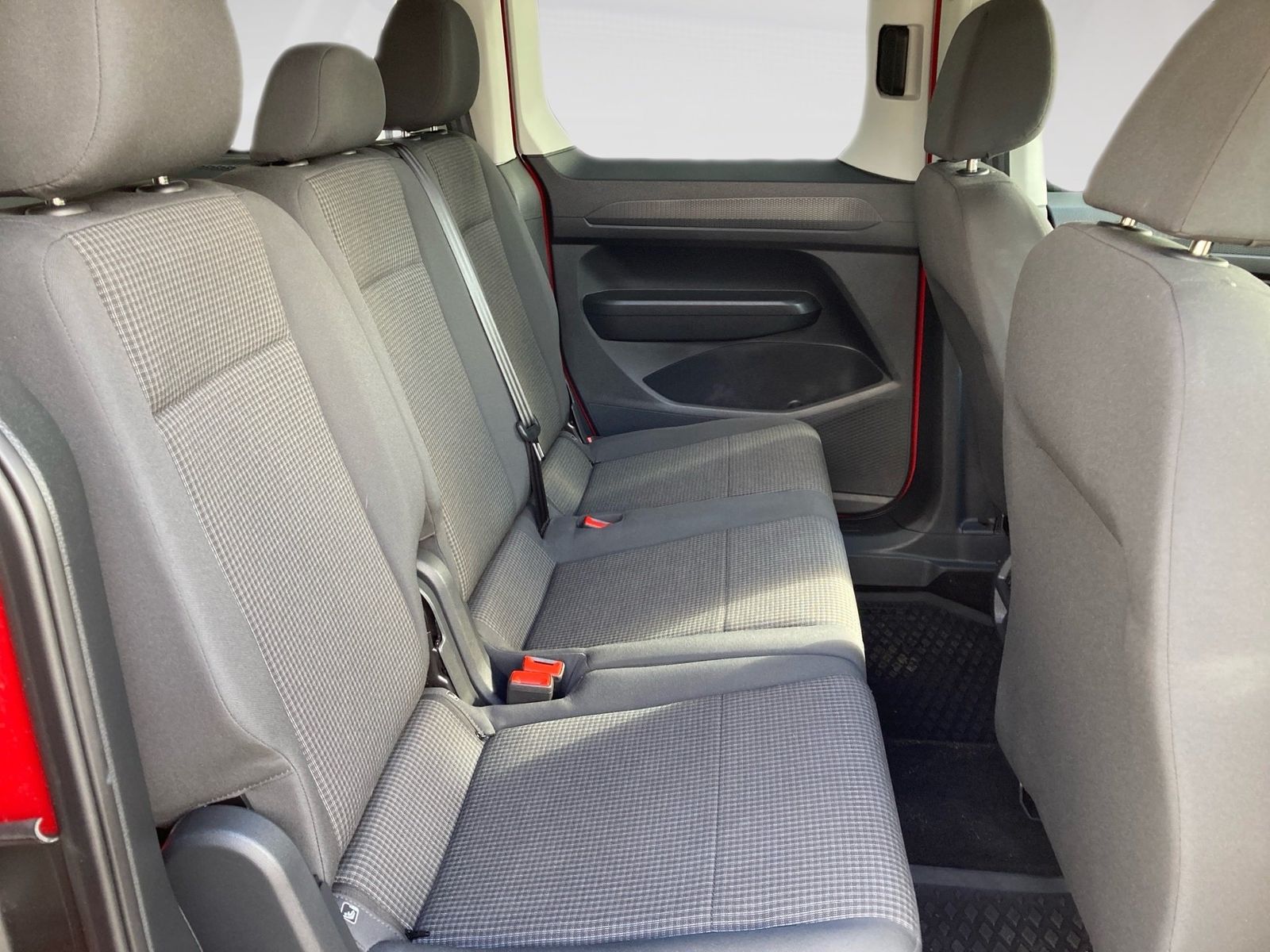 Volkswagen Caddy - Bild 10