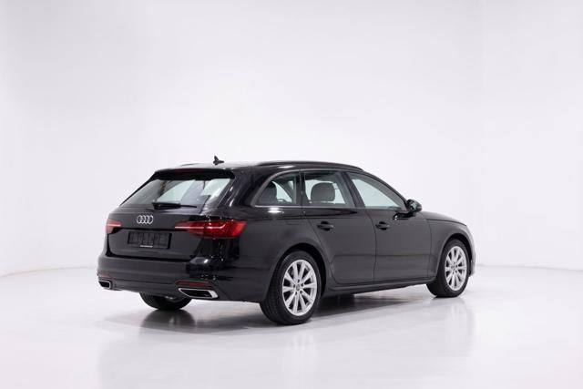 Audi AUDI A4 Avant 35 e-TFSI 150CV S tronic Advanced imagem 3