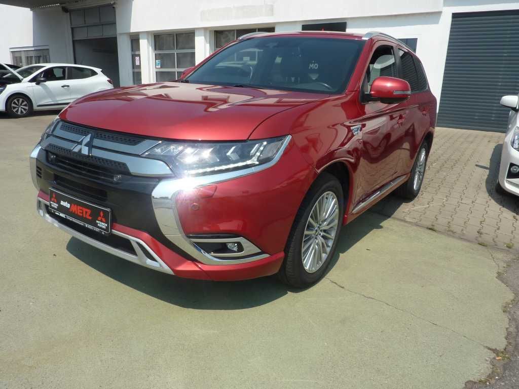 Image of Mitsubishi Plug-in Hybrid Outlander