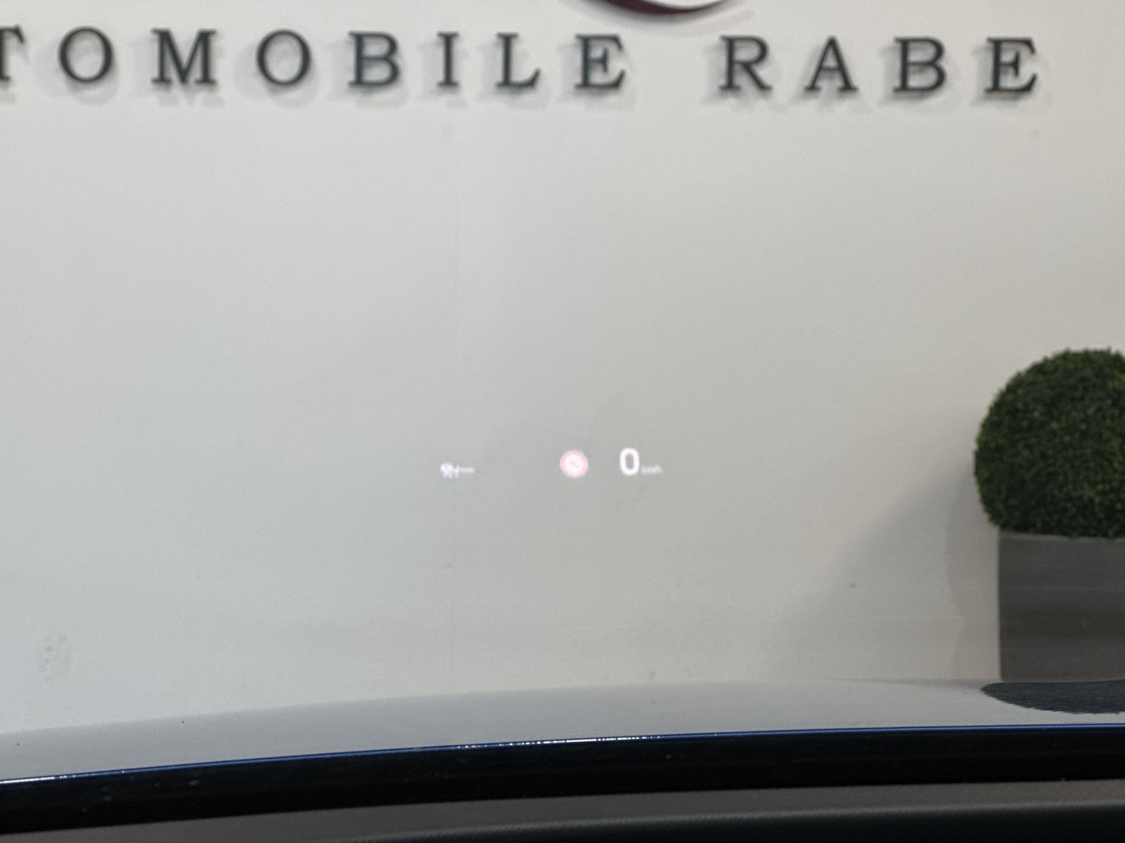 Fahrzeugabbildung SKODA Enyaq iV 80 Sport NAV+LED+AHK+PANO+CANTON+CARPLA