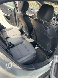 صورة 5 لـ 2014 Mercedes-BENZ GLA