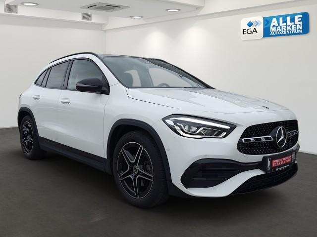 Mercedes-Benz GLA 200 AMG Line AHK Pano Parklenkass. Navi