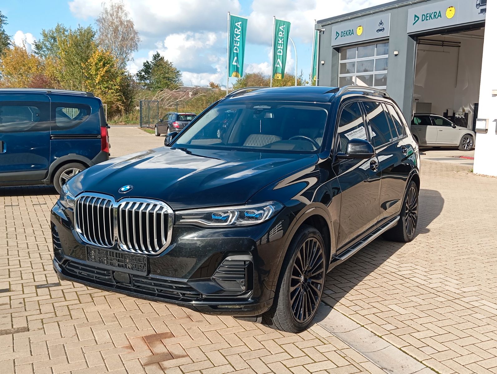 BMW X7 xDrive 40 i Design Pure Excellence TÜV NEU foto 2