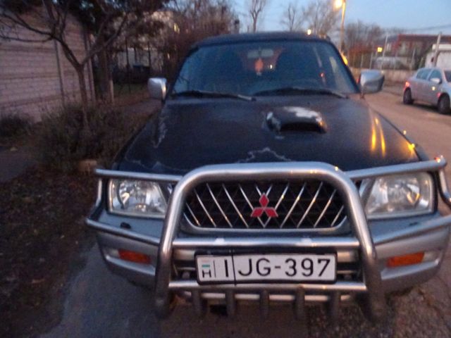 Mitsubishi L200