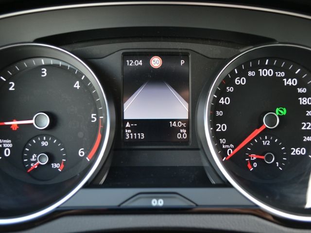Passat Variant 2.0 TDI DSG Elegance AHK/MATRIX/N