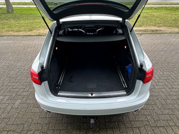 Audi A6 - 8