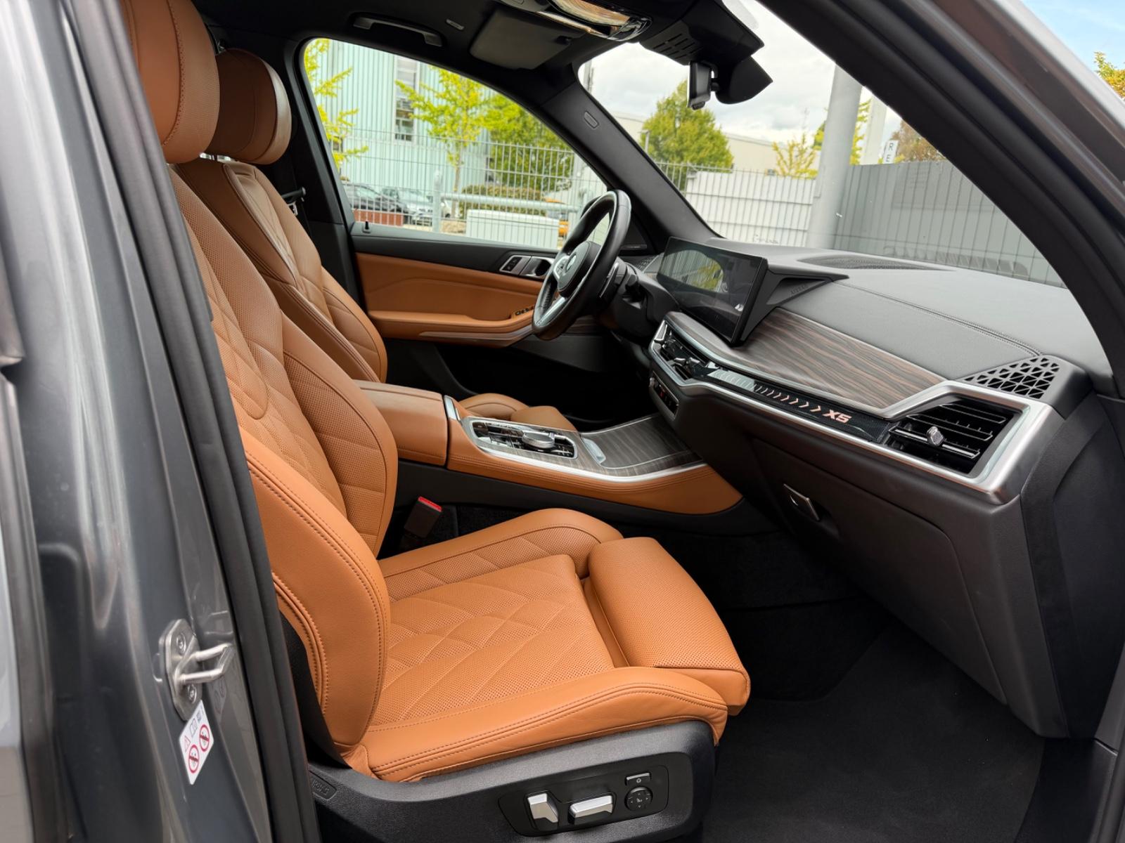 BMW X5 30 d xDrive M Sport*Iconic Glow*HK