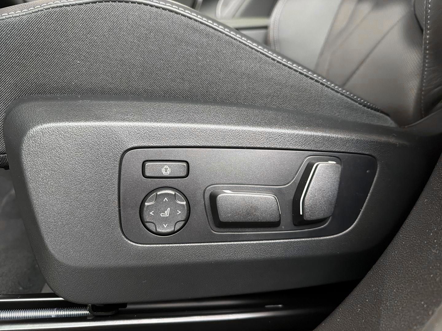 BMW X3 M50 - Bild 13