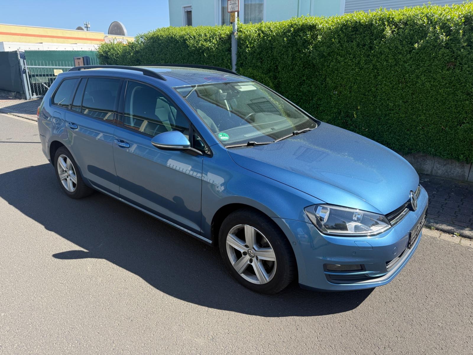 Volkswagen Golf VII Variant Comfortline BMT