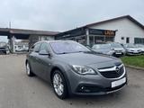 Opel Insignia A Country Tourer Basis ecoFlex 4x4 - Opel Insignia mit Diesel-Antrieb: mit Klimaautomatik