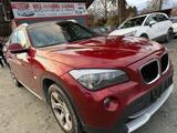 BMW X1 20 d xDrive  TÜV BIS 05.26 - BMW X1: Rot