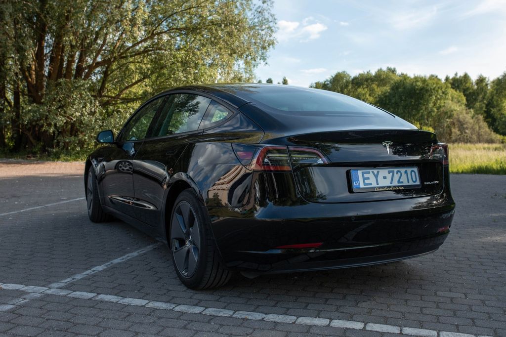 Image of Tesla Model 3