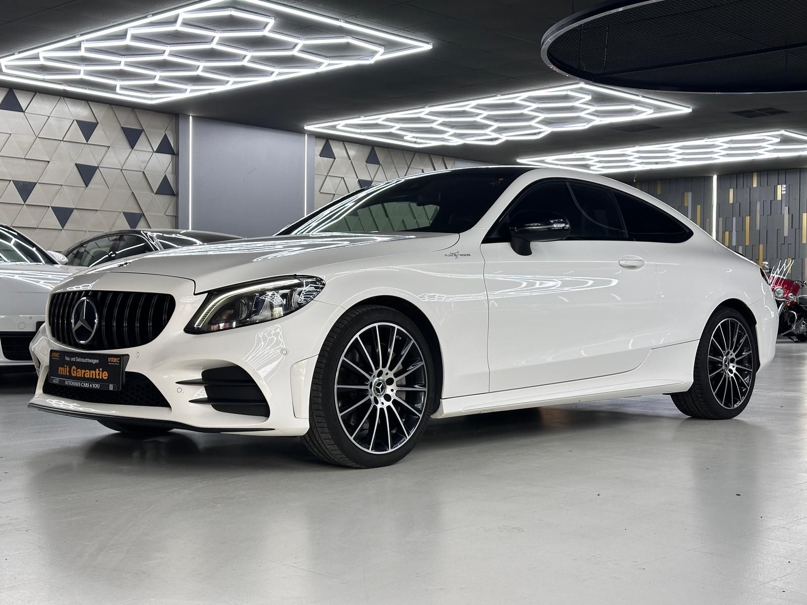 MERCEDES-BENZ C 400 4Matic AMG PANO/VIRTUAL/CAM/LEDER
