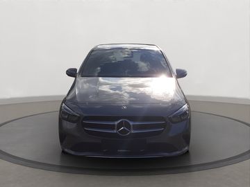 Mercedes E 200 - 6
