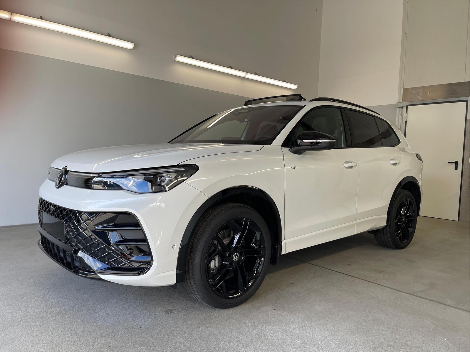 Volkswagen Tiguan R-Line 2.0 TDI 4M AHK+Stdhz+360°+HUD+L...